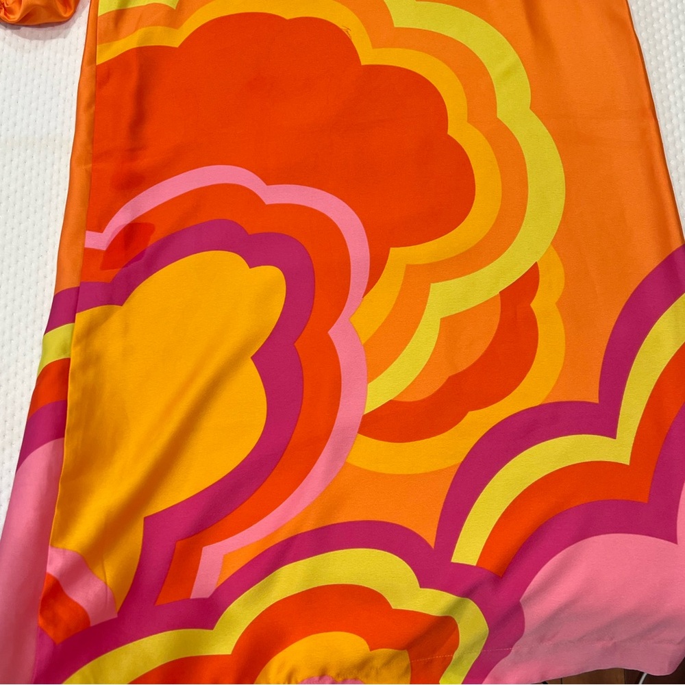 Trina Turk Graphic Relaxed Puff Sleeve Blouse in Orange and Pink - Picture 7 of 10